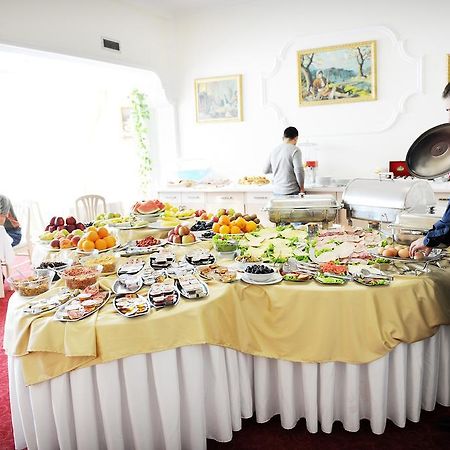 Hotel Victory Prishtinë Luaran gambar