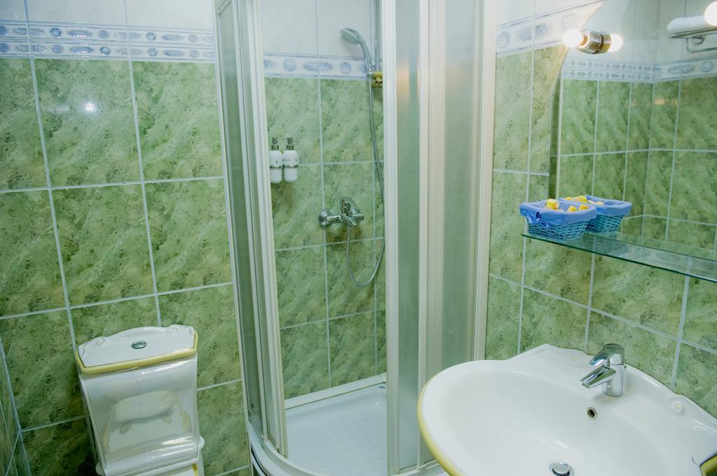 Hotel Victory Prishtinë Bilik gambar
