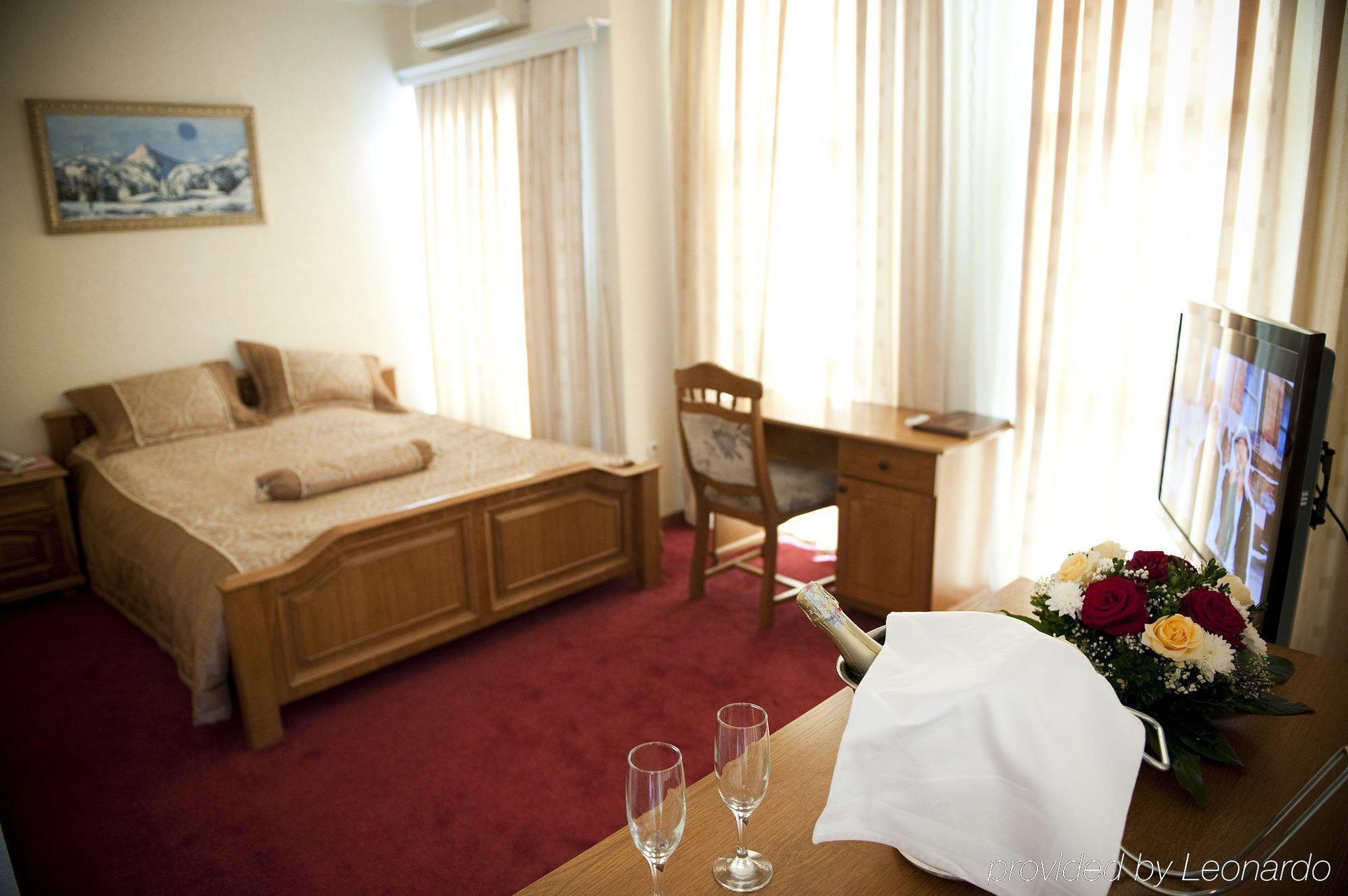 Hotel Victory Prishtinë Bilik gambar